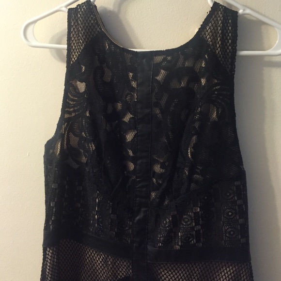 Dress - Picture 2 of 4