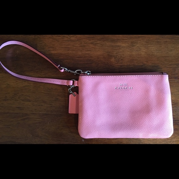 Adorable Coach  pink wristlet