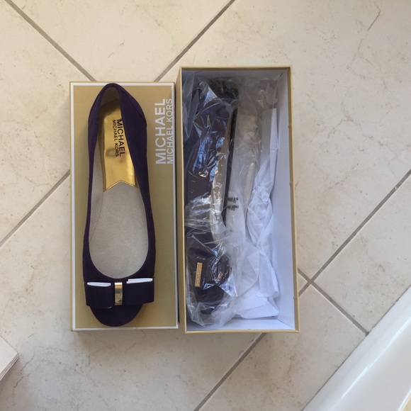 BNIB adorable Michael Kors ballet flats - Picture 1 of 4