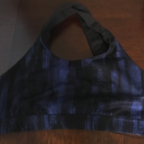 Lulu lemon sports bra