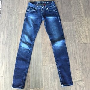 Jeans for petite ladies