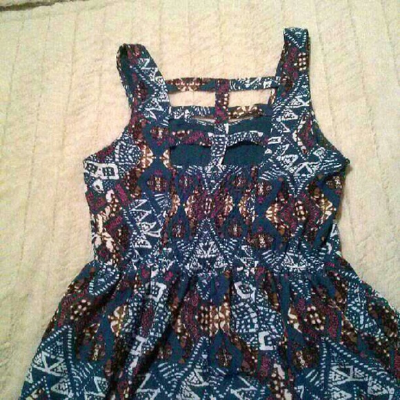 Xhilaration Dresses - Xhilaration Strappy Back Tribal Dress Xhilaration Dresses - Xhilaration Strappy Back Tribal Dress