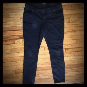 Old Navy "The Flirt" Skinny Jeans