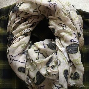 Whale scarf