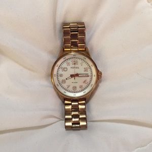 Rose gold fossil watch