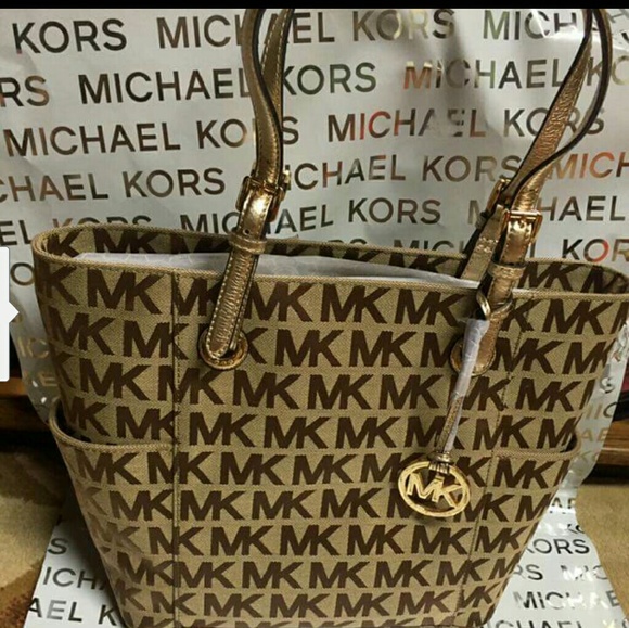 Brandnew authentic Michael Kors tote