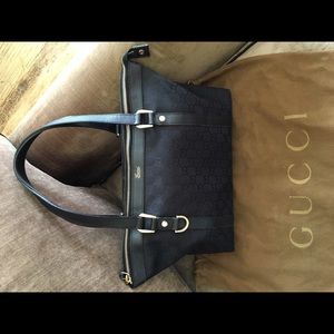 GUCCI  GG Abbey bag