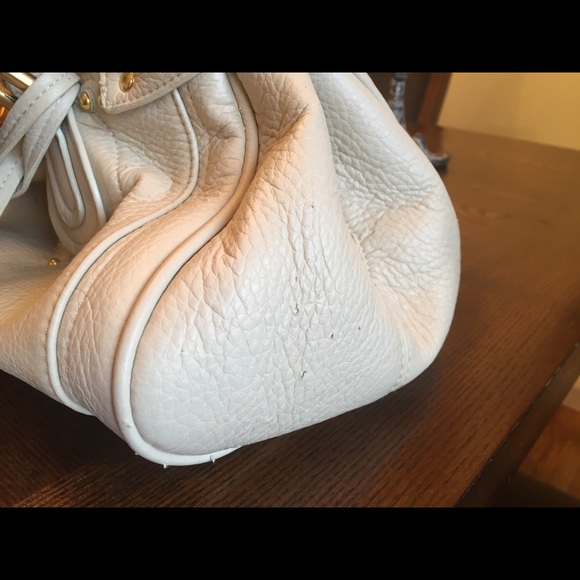 Gorgeous leather purse. - Picture 3 of 4