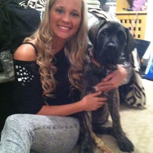 Meet your Posher, Ali