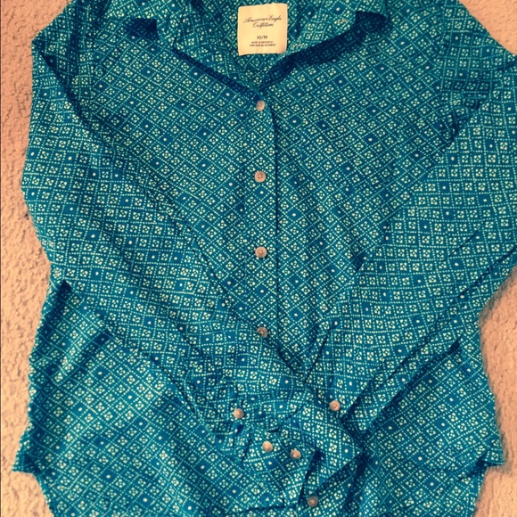 Blue button down top - Picture 2 of 2