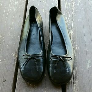Easy Spirit Flats,  Size 8.5