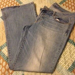 Women's American Eagle Favorite Boyfriend Jeans