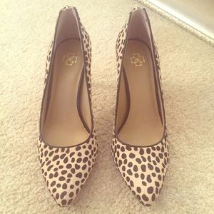 ann taylor leopard heels