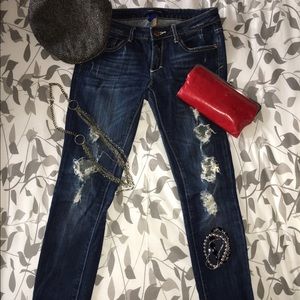 Vigoss Distressed Jeans