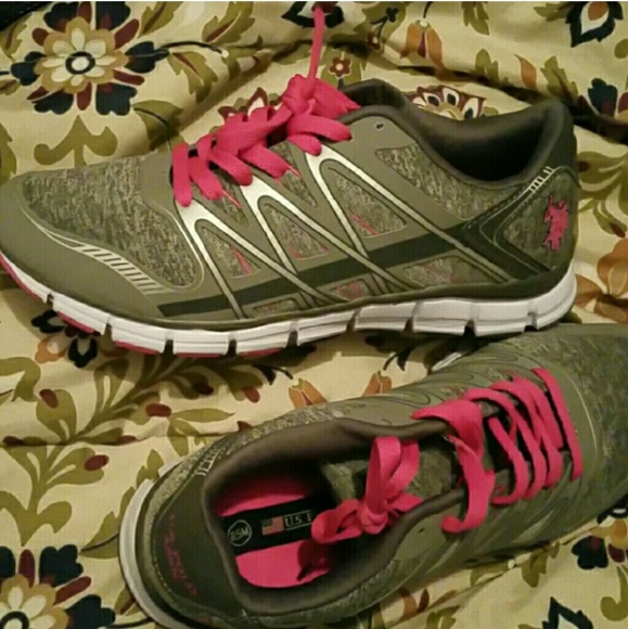 Ralph Lauren Shoes - U.S. Polo ASSN Size 8.5 Fits like a Size 8