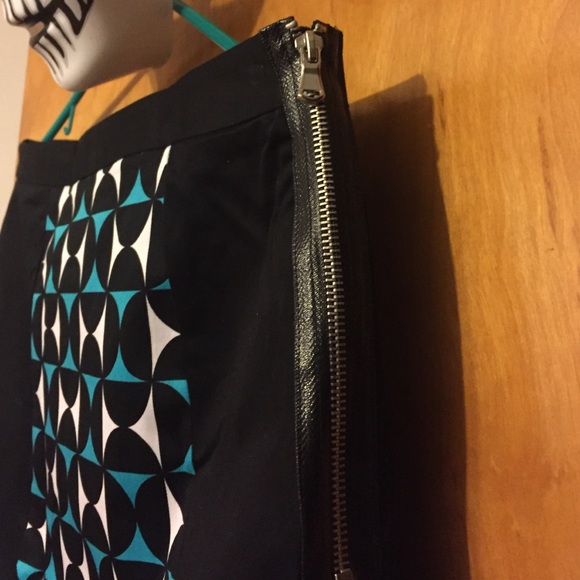 Worthington Skirt🤑 - Picture 2 of 4