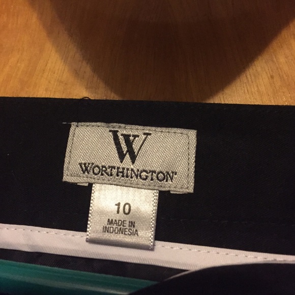 Worthington Skirt🤑 - Picture 3 of 4