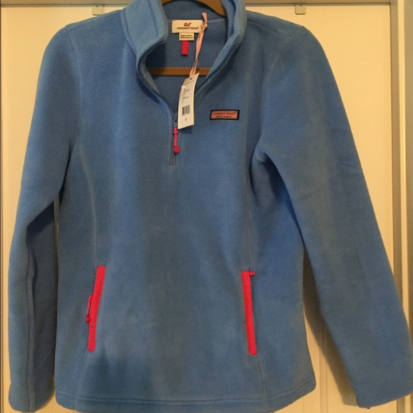 SOLD!!! Vineyard Vines pullover