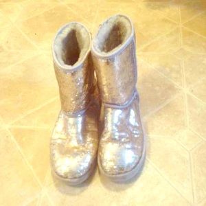 SZ 10 Sequin uggs