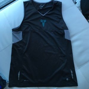 Kobe Nike dri-fit active men's tank size L