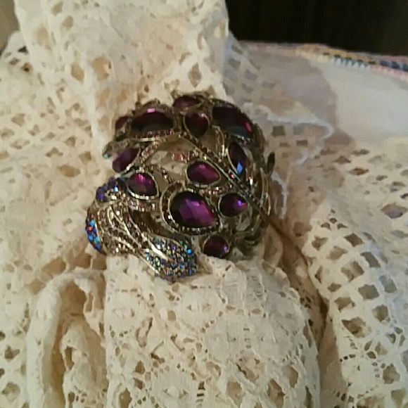 Peacock hinged bracelet - Picture 3 of 4