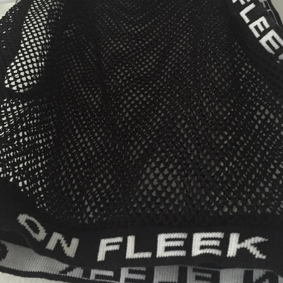 On fleek crop top - Picture 2 of 2