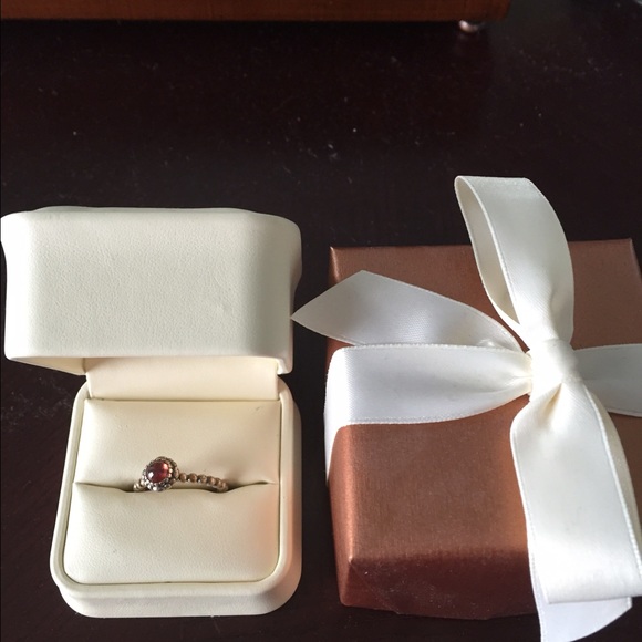 Pandora January birth stone ring