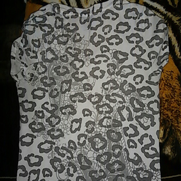 Womens top - Picture 2 of 2