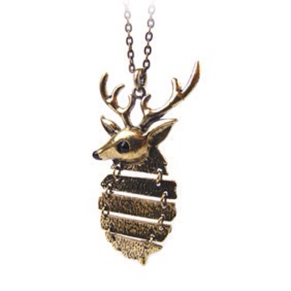 Stylish gold tone deer head necklace pendant