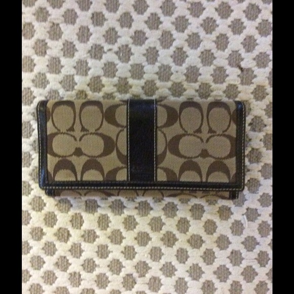 Coach wallet