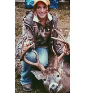 Meet your Posher, Alexandra