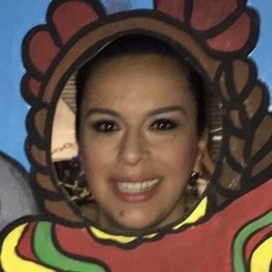 Meet your Posher, Rose