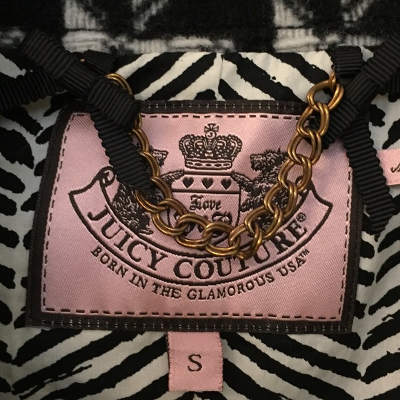 Juicy Couture Houndstooth Caplet - Picture 3 of 3