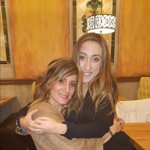 Meet your Posher, Alexandra