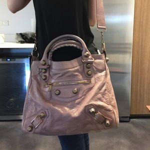 light pink balenciaga bag