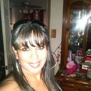 Meet your Posher, Diana