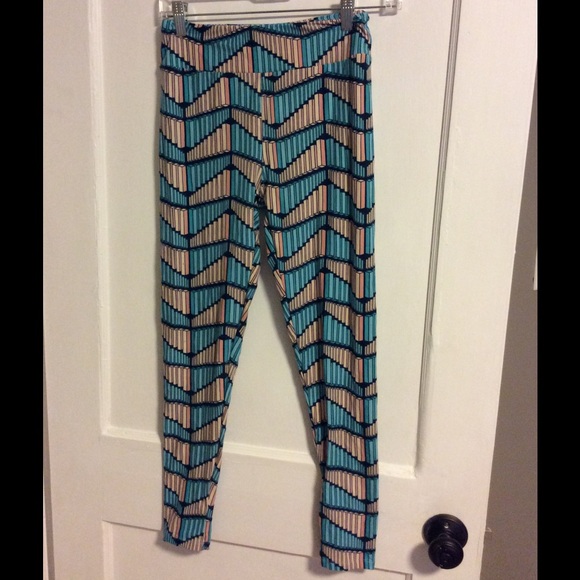 NEW Lularoe leggings