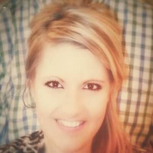 Meet your Posher, Becca