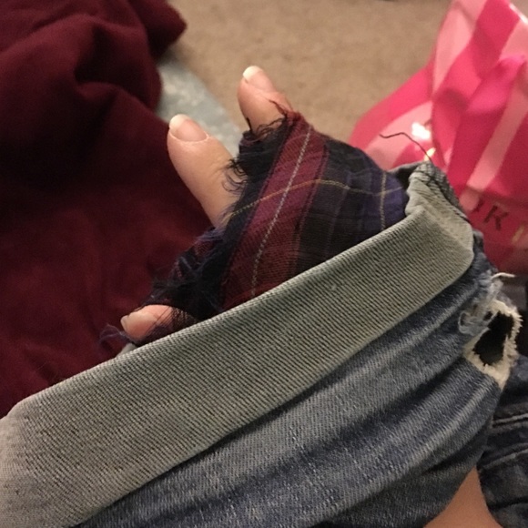Shorts - Picture 3 of 3