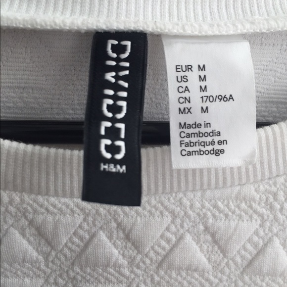 H&M sweater - Picture 3 of 4