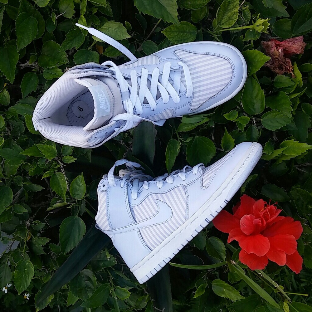 ❌SOLD!❌Lavender NiKE Dunks