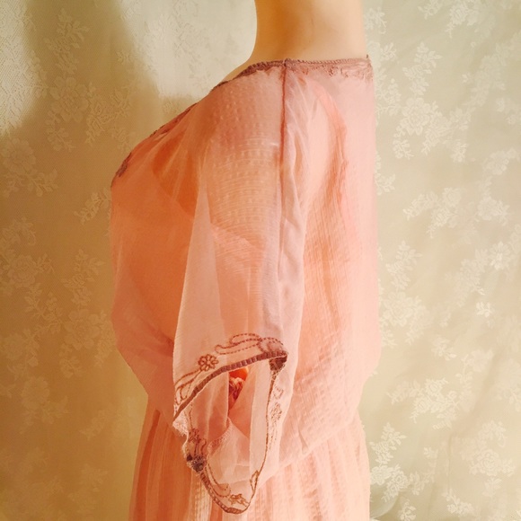 Light Peach Color Blouse. FINAL CLEARANCE - Picture 4 of 4