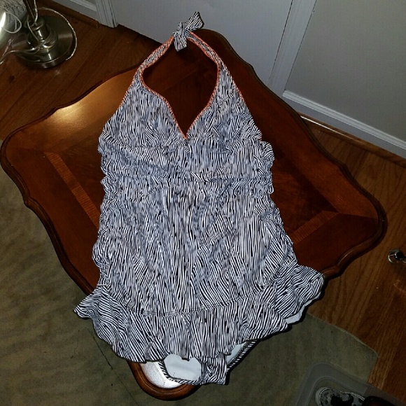 Kenneth Cole Reaction One Piece Swimsuit