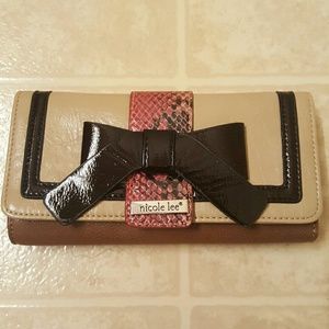 Nicole Lee Trifold wallet