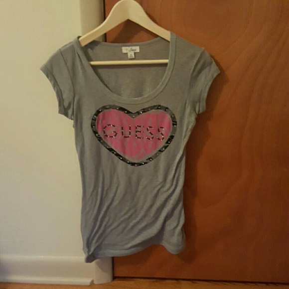 Guess top