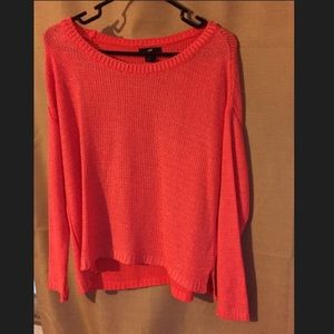 Cute, casual sweater🔥