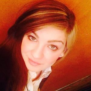 Meet your Posher, Bee