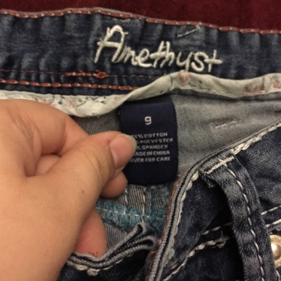 Jeans - Picture 2 of 3