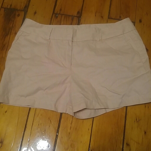 Rose colored cotton loft shorts