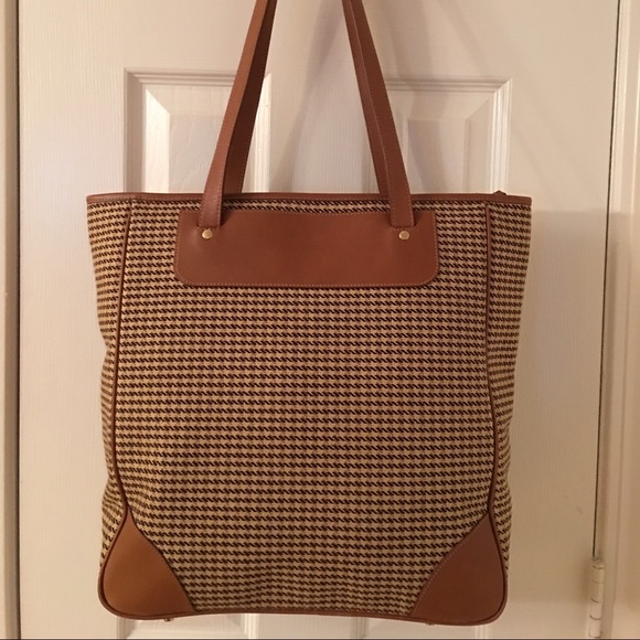 🚫SOLD🚫GHURKA Houndstooth Leather Trim Tote - Picture 2 of 4